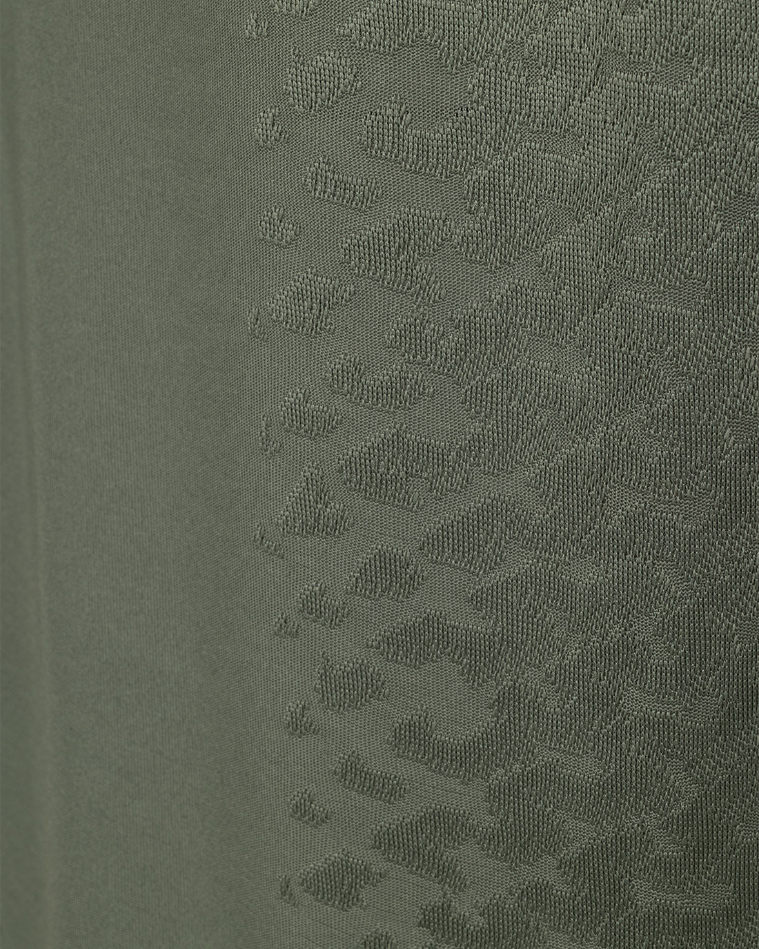 N.E.C. Training Top 25/26 - Image 7