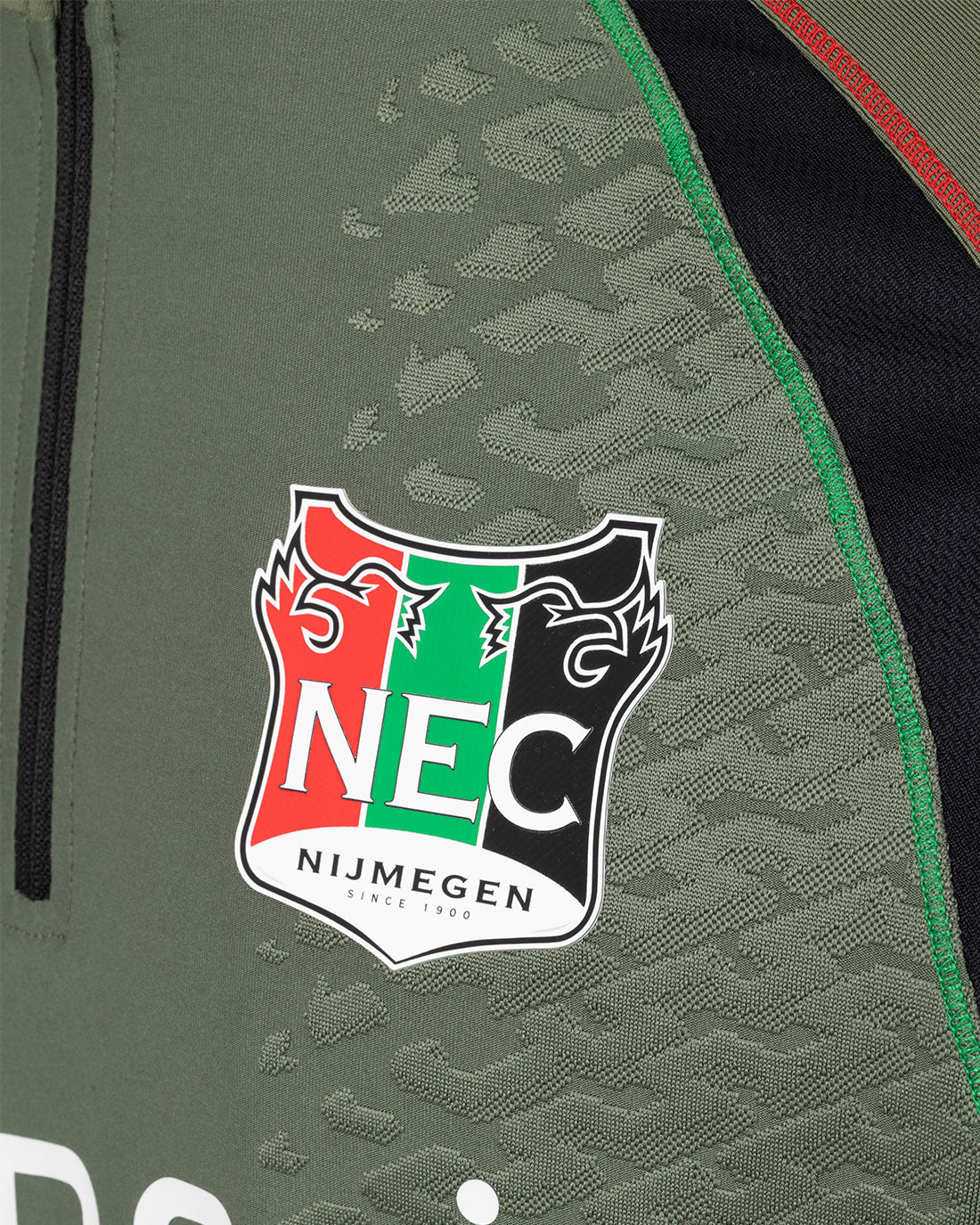 N.E.C. Training Top 25/26 - Image 8